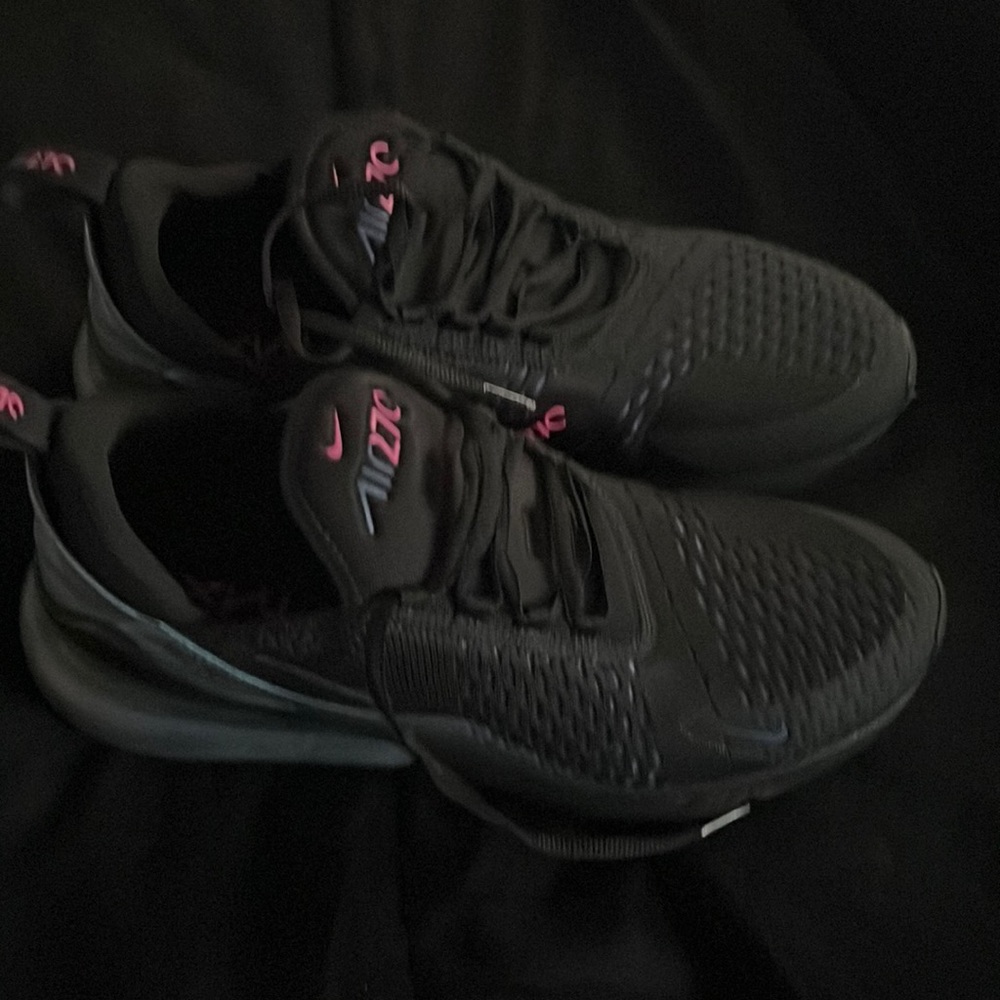 Nike 270 air max galaxy throwback future